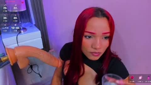Lia  online show from June 21, 2026, 3:53 am
