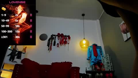 Lia Taylor online show from March 7, 2025, 12:45 pm