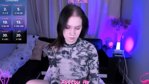 Snapshot of lia_xxgirl chatting on February 14, 2025, 8:59 pm Lia online show from February 14, 2025, 8:59 pm