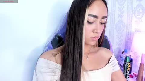 Liaa online show from October 8, 2025, 4:54 am