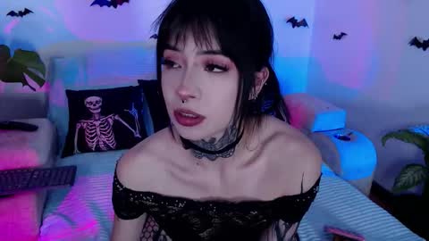 Liaa  online show from October 1, 2025, 11:11 pm