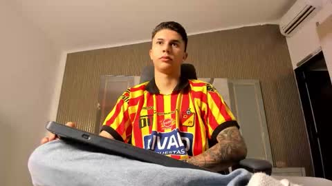 Liam Smith online show from September 27, 2025, 12:21 pm