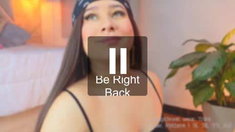 Lia Cox online show from January 22, 2025, 3:52 am