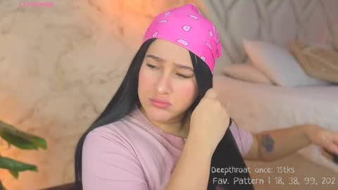 Lia Cox online show from March 8, 2025, 9:06 am