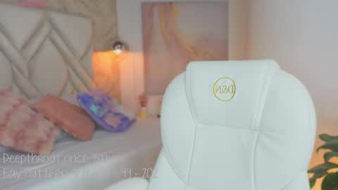 Lia Cox online show from September 21, 2025, 3:08 am