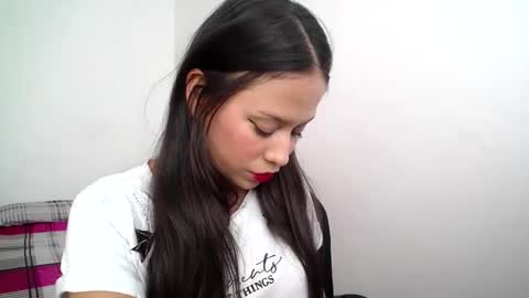 Snapshot of liadulce_ chatting on October 3, 2025, 5:21 pm Lia online show from October 3, 2025, 5:21 pm