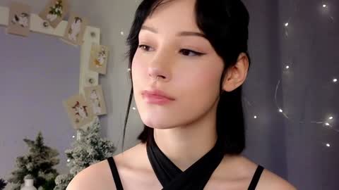 Lia  online show from December 29, 2024, 9:17 am