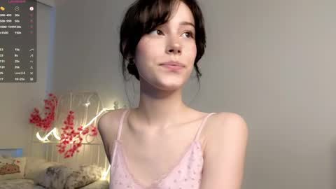 Snapshot of liaglamour chatting on May 23, 2026, 9:24 am Lia online show from May 23, 2026, 9:24 am