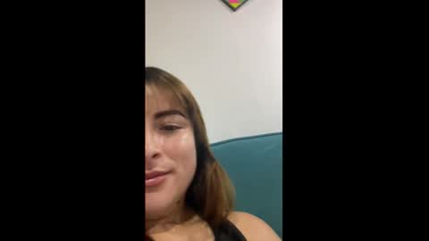 Liah Ferrer online show from October 16, 2025, 4:57 am