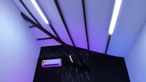 Liah Fontaine online show from October 30, 2025, 11:11 am