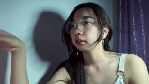 liaisonx_rosa online show from November 11, 2025, 12:16 pm