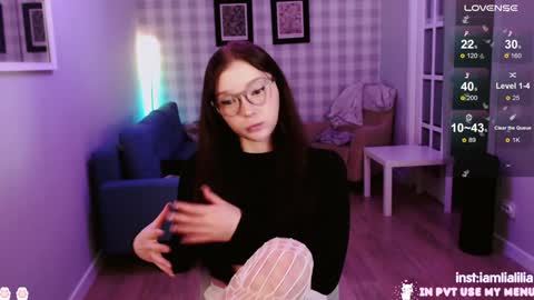 lialilia online show from January 8, 2025, 12:26 pm