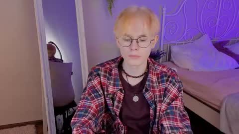 LIAM online show from April 1, 2026, 5:30 am