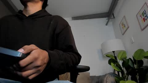 Liam Collins online show from October 2, 2025, 11:50 am