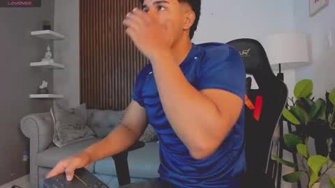 Liam Collins online show from October 4, 2025, 11:41 am