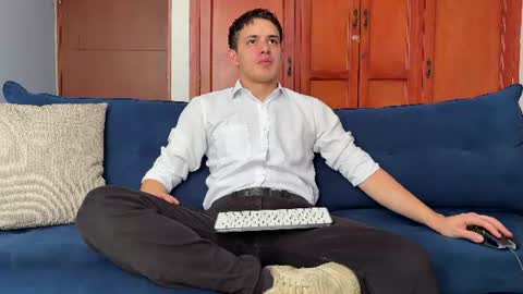 Snapshot of liam_enzho chatting on August 4, 2026, 2:30 pm Liam online show from August 4, 2026, 2:30 pm