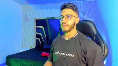 LIAM KLEIN online show from February 2, 2026, 11:20 am