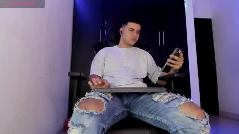 Liam online show from April 2, 2026, 5:16 am