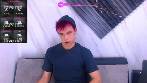 liam_york online show from April 22, 2026, 2:29 pm