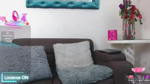 Liam  online show from January 13, 2026, 12:10 pm