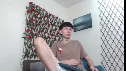 Snapshot of liambrown09 chatting on May 4, 2026, 7:21 pm Liam online show from May 4, 2026, 7:21 pm