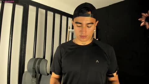 LiamDeep online show from September 19, 2025, 1:51 am