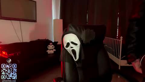 Liam online show from January 19, 2026, 2:10 pm