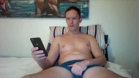 Snapshot of liamrosezn chatting on January 18, 2025, 7:04 pm LiamRose online show from January 18, 2025, 7:04 pm