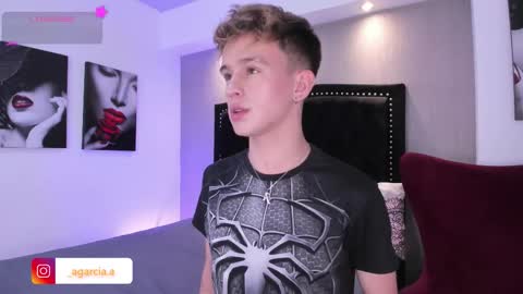 liam online show from February 8, 2026, 3:54 am