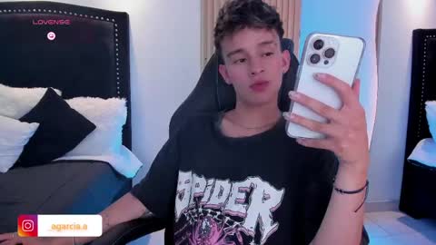 Snapshot of liamwild20 chatting on May 29, 2026, 5:05 am liam online show from May 29, 2026, 5:05 am