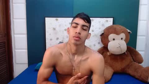 L I A M online show from November 23, 2025, 10:37 am