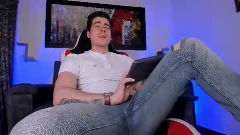 liamwyatt_ online show from June 28, 2026, 3:23 am