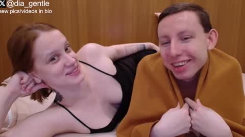 Snapshot of lian004 chatting on January 10, 2026, 4:47 am Dia and Julian online show from January 10, 2026, 4:47 am