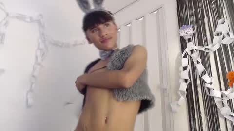 SAMUEL SAMY online show from October 31, 2025, 9:16 pm