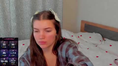 liana_8 online show from January 7, 2026, 5:15 pm