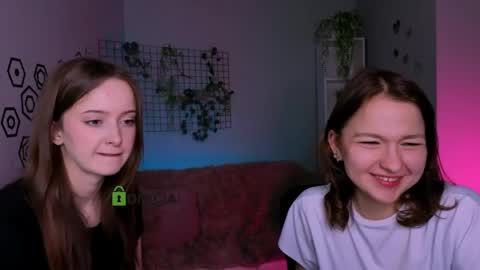 Snapshot of liana_best chatting on April 29, 2026, 5:30 pm Li online show from April 29, 2026, 5:30 pm