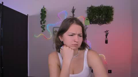 Snapshot of liana_best chatting on July 23, 2026, 7:12 pm Li online show from July 23, 2026, 7:12 pm