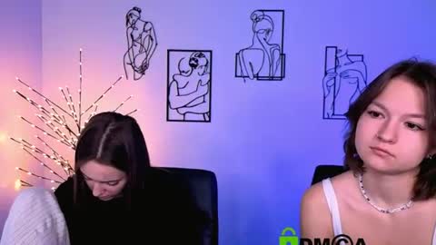 Snapshot of liana_best chatting on July 25, 2026, 9:29 am Li online show from July 25, 2026, 9:29 am