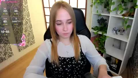 Liana online show from February 6, 2025, 3:59 am