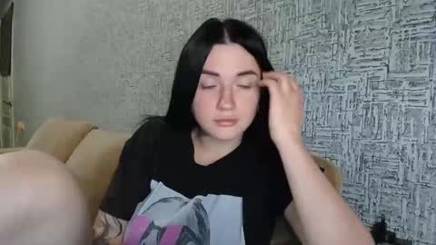 liana_diva online show from April 21, 2026, 4:56 pm