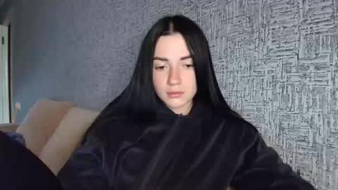 liana_diva online show from April 22, 2026, 2:40 pm