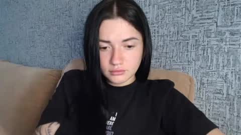Snapshot of liana_diva chatting on July 22, 2026, 12:19 pm liana_diva online show from July 22, 2026, 12:19 pm