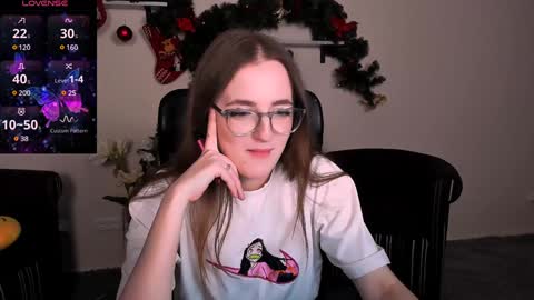 Little Liana  online show from January 3, 2025, 11:23 pm