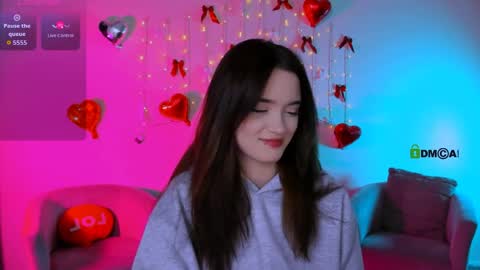 Little Liana  online show from April 7, 2026, 7:03 pm