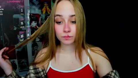 Snapshot of lianabright chatting on May 18, 2026, 1:24 am Liana online show from May 18, 2026, 1:24 am