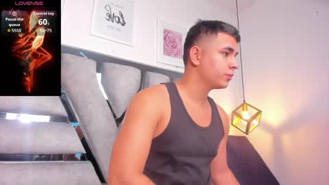 Snapshot of lianfox_ chatting on May 2, 2026, 12:54 pm lianfox_ online show from May 2, 2026, 12:54 pm