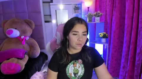Snapshot of liany_taylor chatting on June 5, 2026, 3:35 am liany_taylor online show from June 5, 2026, 3:35 am