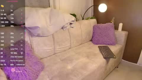 LIA online show from June 3, 2026, 10:18 am