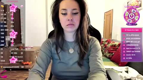 LiaQuinn online show from February 27, 2025, 5:58 pm