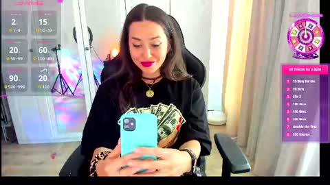 Snapshot of liaquinn chatting on June 10, 2026, 10:47 am LiaQuinn online show from June 10, 2026, 10:47 am